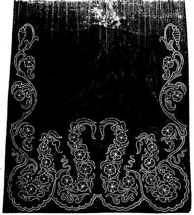 APRON IN BRODERIE EN LACET